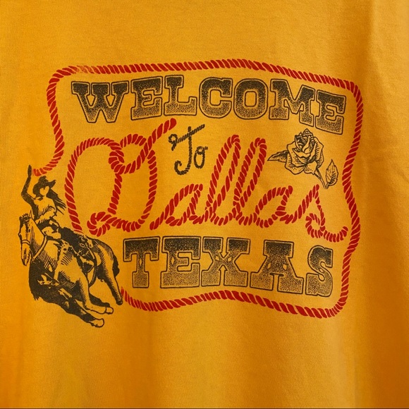 DAYDREAMER NWT Welcome to Dallas Texas Graphic Tee - Picture 3 of 5